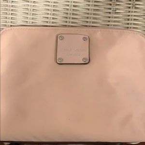 COPY - Henri bendel nylon makeup case